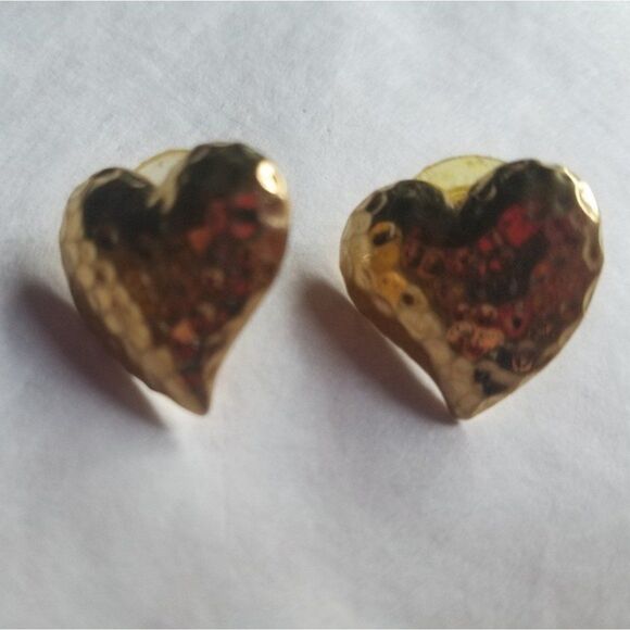 3 pair Vintage Gold Tone Pierced Earrings - Picture 4 of 7